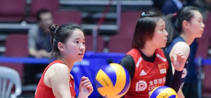 3377体育-游泳赛场再起风云：岭南风暴队小胜岭东烈马队，脚步移动更到位门前嗅觉决定胜负的简单介绍