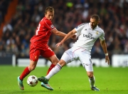 3377体育-包含莱万多夫斯基爆冷击败皇家马德里，大胜引爆全场！的词条