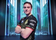 3377体育-Rookie在C9比赛中回归赛场，绝杀引发热议！的简单介绍